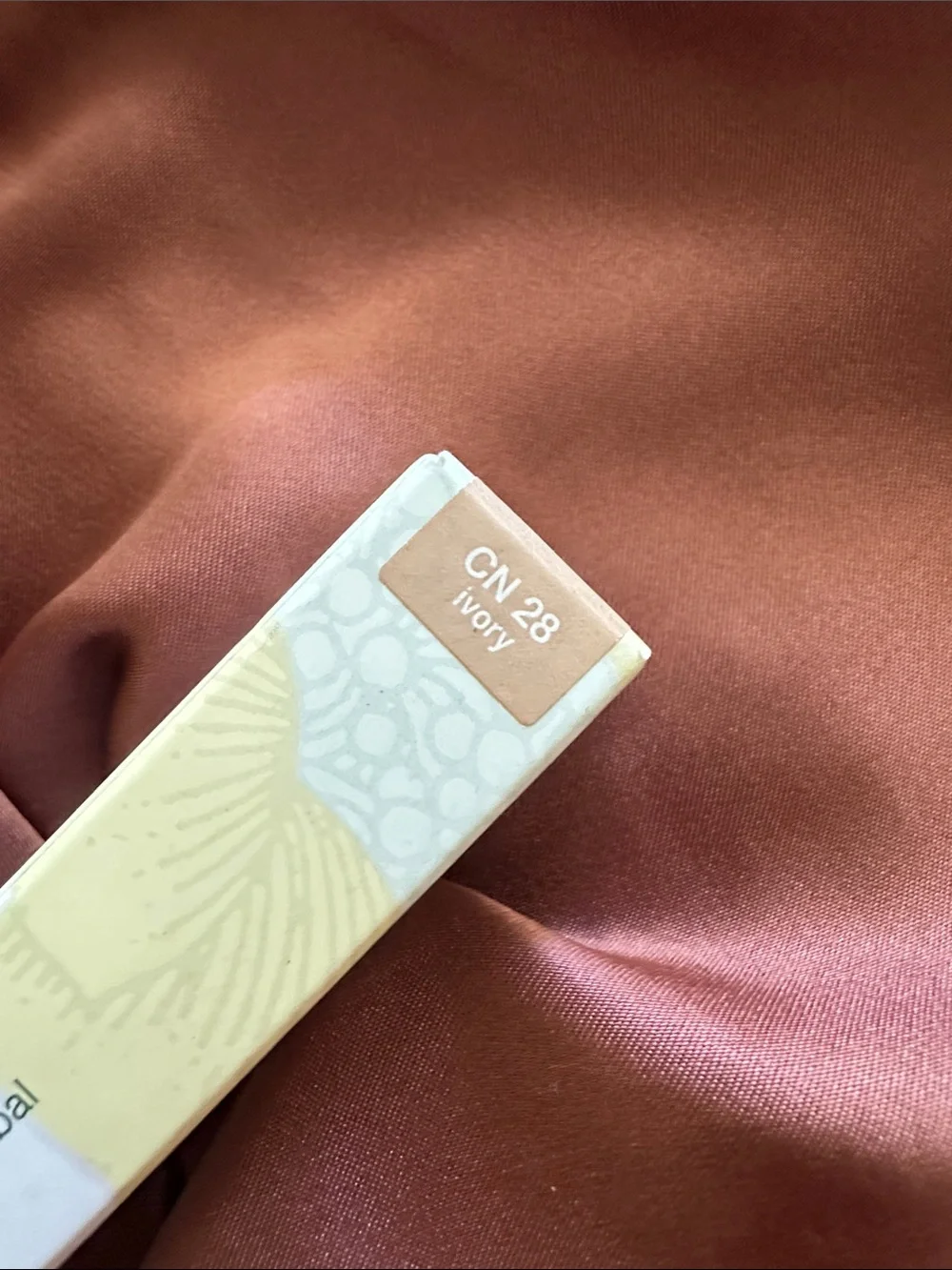 Clinique Even Better All-Over Concealer + Eraser - CN 28 Ivory